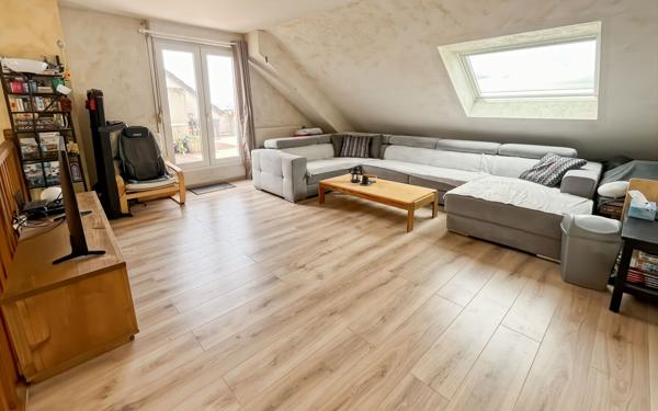 Appartement à vendre    6 pièces • 109,11 m2 Cergy