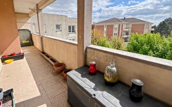 Appartement à vendre    6 pièces • 109,11 m2 Cergy