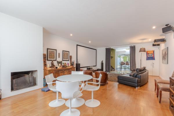 Belle Maison en pierre de 163 m² avec piscine et dépendance Bordeaux