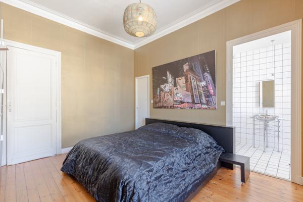 Belle Maison en pierre de 163 m² avec piscine et dépendance Bordeaux