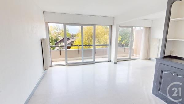Appartement F3 à vendre  4 pièces - 85 m2 PONTARLIER - 25