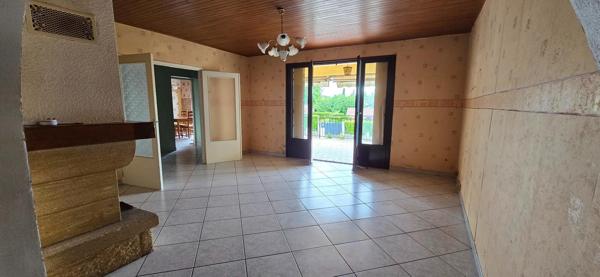 225 m² pour vivre et travailler à domicile au Danet