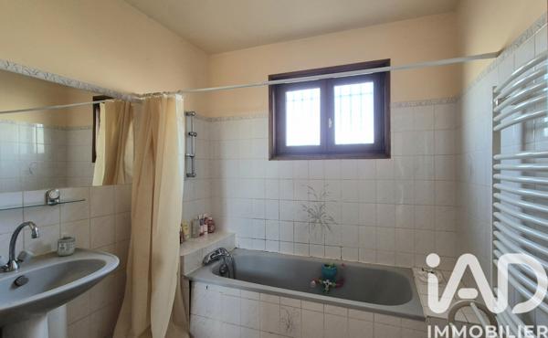 Maison à vendre 7 pièces 150 m² Sury-le-Comtal
