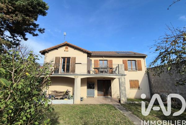 Maison à vendre 7 pièces 150 m² Sury-le-Comtal