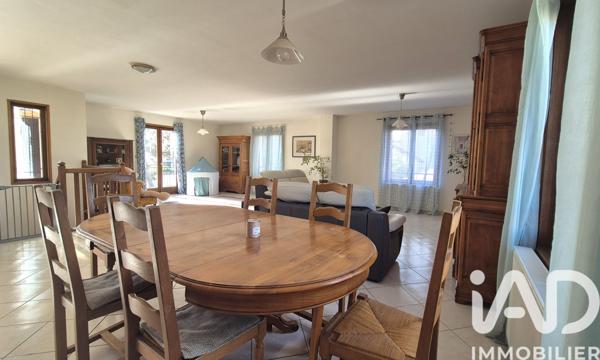 Maison à vendre 7 pièces 150 m² Sury-le-Comtal