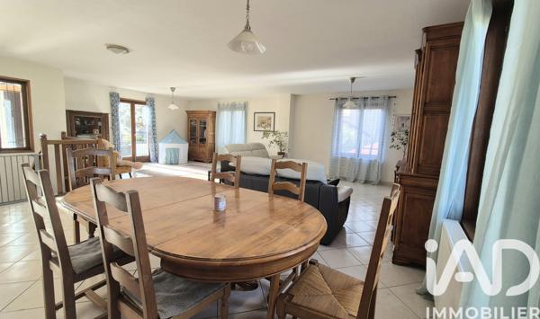 Maison à vendre 7 pièces 150 m² Sury-le-Comtal