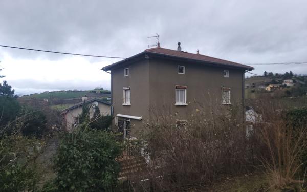 Maison à vendre    6 pièces •  Saint-Pierre-la-Palud