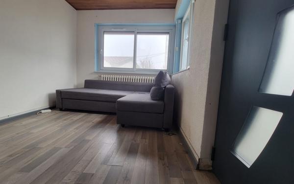 Maison à vendre    6 pièces •  Saint-Pierre-la-Palud