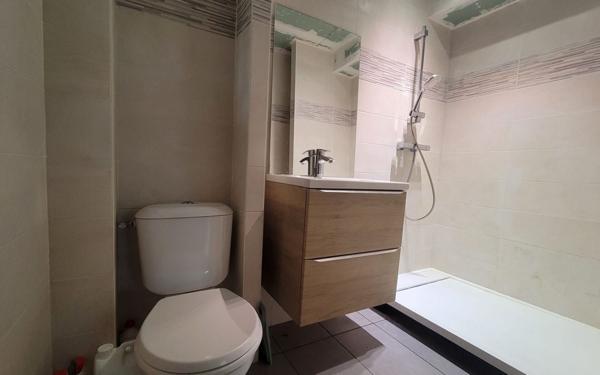 Maison à vendre    6 pièces •  Saint-Pierre-la-Palud