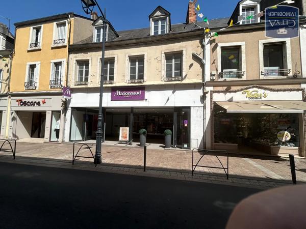 Immeuble à vendre 350m² Châteauroux (36000)