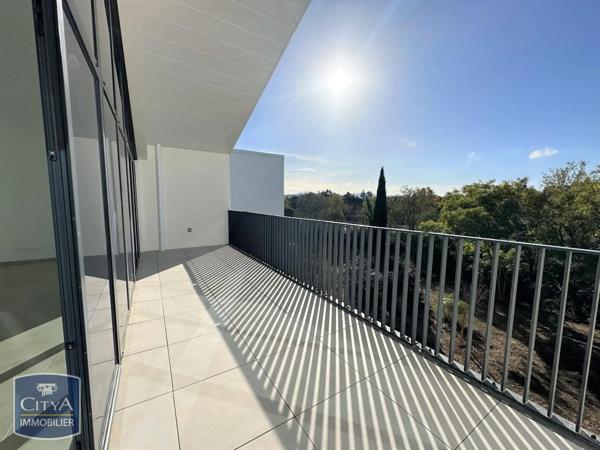 Appartement à louer 2 pièces 56.36m²