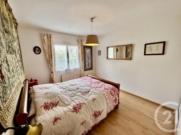 Maison à vendre  5 pièces - 131,82 m 2   ANDERNOS LES BAINS  - 33