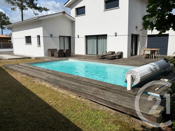 Maison à vendre  5 pièces - 131,82 m 2   ANDERNOS LES BAINS  - 33
