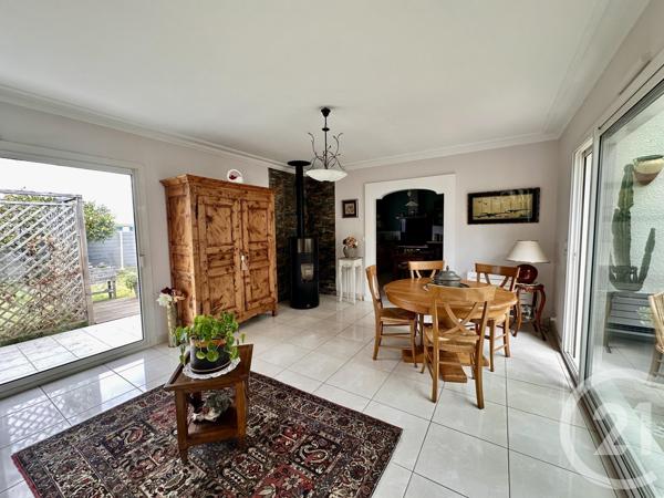 Maison à vendre  5 pièces - 131,82 m 2   ANDERNOS LES BAINS  - 33