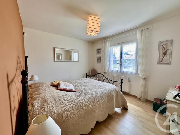 Maison à vendre  5 pièces - 131,82 m 2   ANDERNOS LES BAINS  - 33