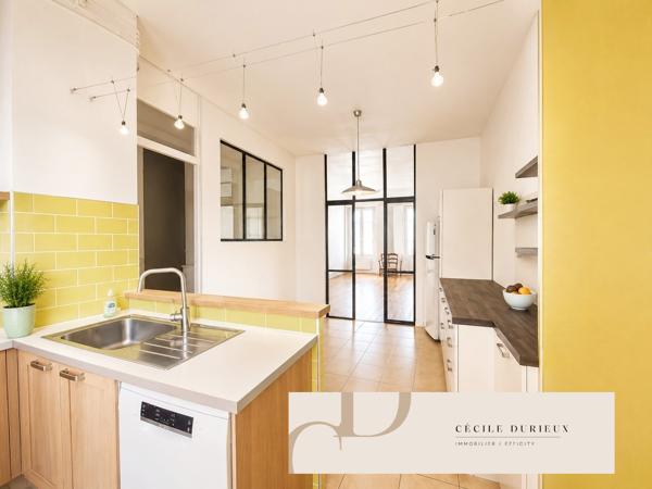 Appartement
         4 pièces
        - 110 m² 475 000 € *
