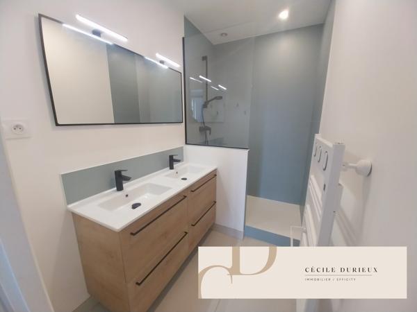 Appartement
         4 pièces
        - 110 m² 475 000 € *
