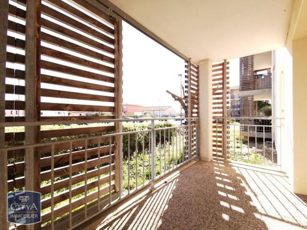 Appartement à louer 2 pièces 47.56m² Saint-Laurent-de-la-Salanque (66250)