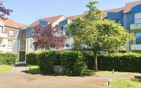 Appartement à vendre    2 pièces • 42,41 m2 Brie-Comte-Robert