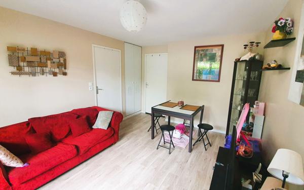 Appartement à vendre    2 pièces • 42,41 m2 Brie-Comte-Robert