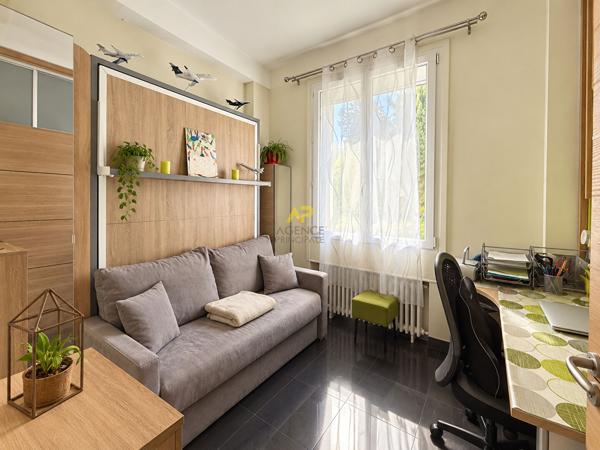 Magnifique demeure avec vue exceptionnelle 585 000 € **  - Référence  2130