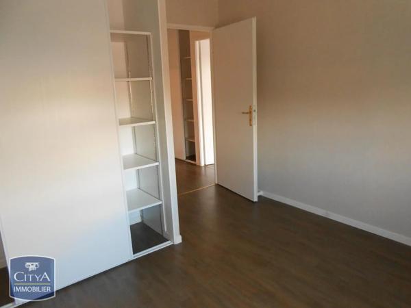 Appartement à louer 2 pièces 46.68m² Panazol (87350)