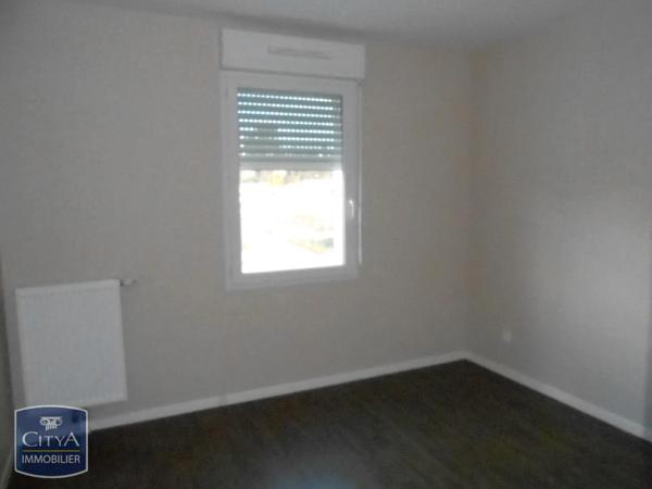 Appartement à louer 2 pièces 46.68m² Panazol (87350)