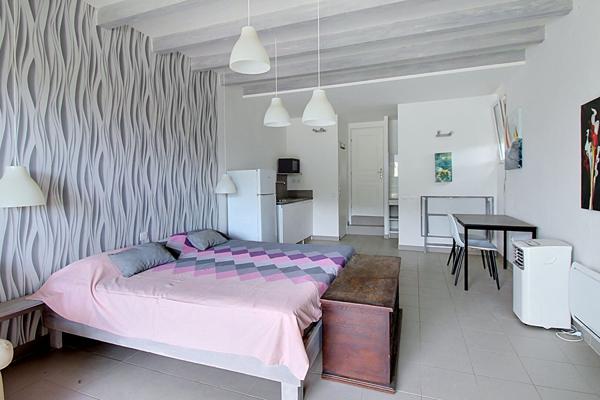 A VENDRE - Maison Vidauban 5 pièces 121 m2 + Studio 36m2 - Piscine- Garage