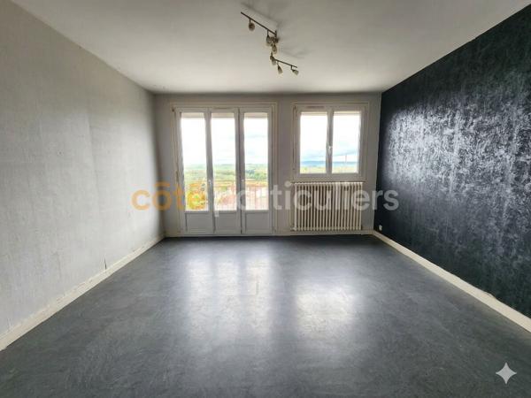 Vente
                Appartement72 m² - 3 Pièces -
                    MONTCEAU LES MINES (71300)