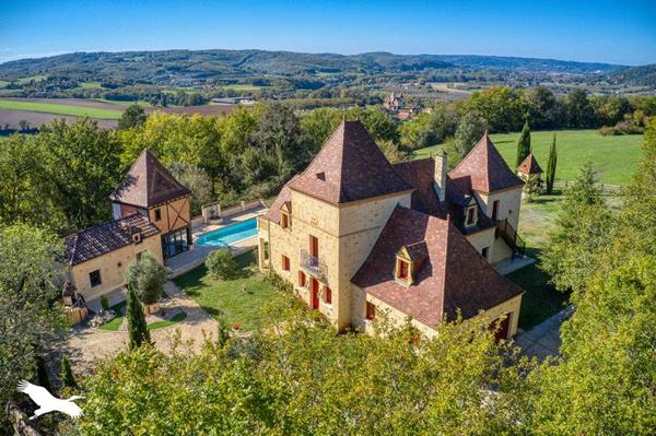 Maison à vendre |                                       Castelnaud-la-Chapelle |                                        10 pièces  |  270 m²