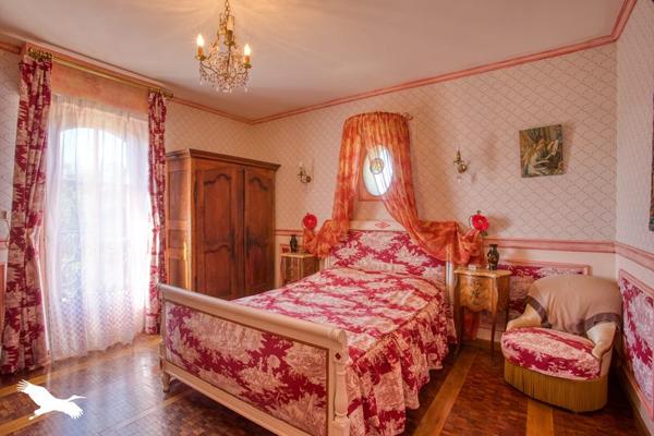 Maison à vendre |                                       Castelnaud-la-Chapelle |                                        10 pièces  |  270 m²