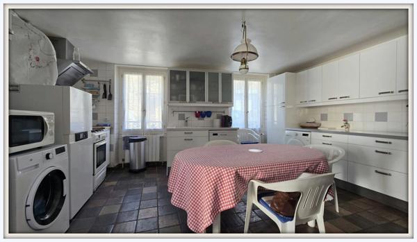 Maison à vendre 8 pièces NEUVILLE SUR OISE (95)