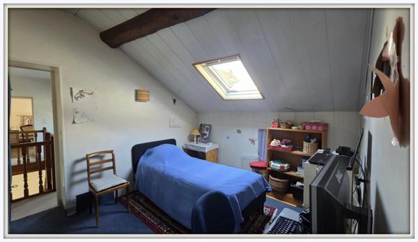 Maison à vendre 8 pièces NEUVILLE SUR OISE (95)