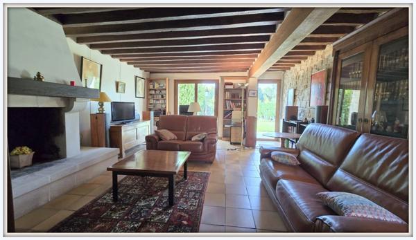 Maison à vendre 8 pièces NEUVILLE SUR OISE (95)