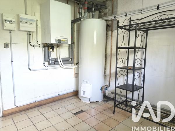 Maison à vendre 8 pièces 158 m² Saint-Arnoult-en-Yvelines