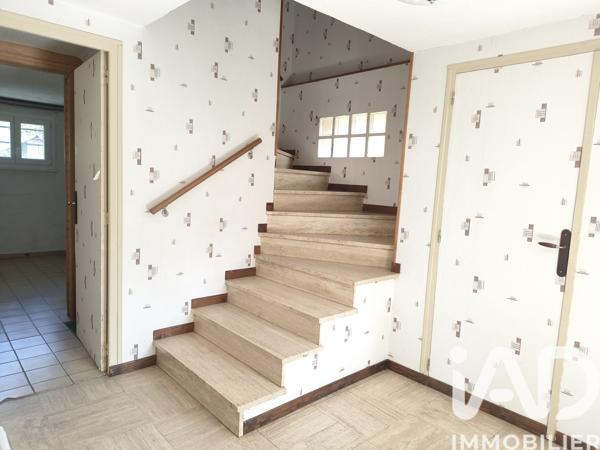 Maison à vendre 8 pièces 158 m² Saint-Arnoult-en-Yvelines