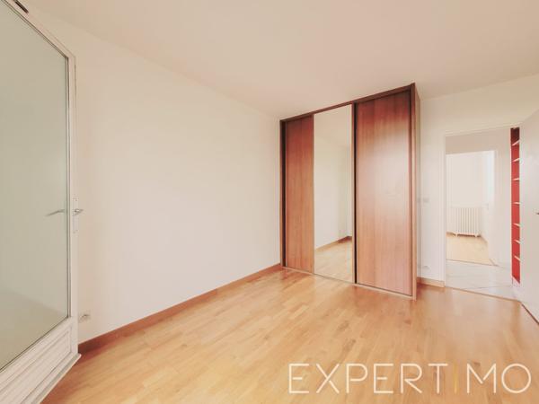 Le Vésinet (78110) Très bel appartement traversant et sans vis-à-vis - 84m2