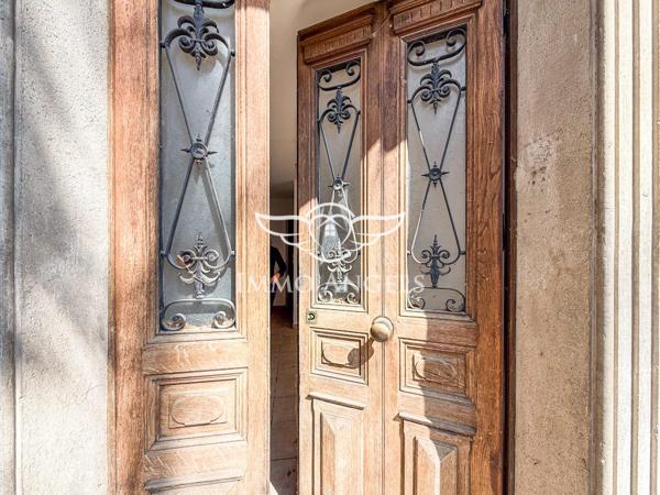 Appartement T4 en rez-de-chaussée + cour