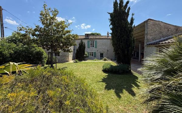 Maison à vendre    5 pièces •  Nieul-sur-Mer