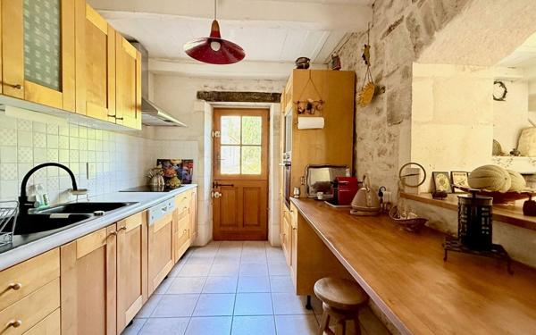 Maison à vendre    5 pièces •  Nieul-sur-Mer