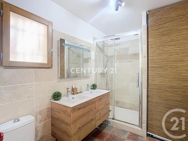Maison à vendre  4 pièces - 85,65 m 2   CUGES LES PINS  - 13