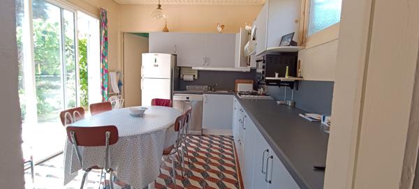 Charmante villa avec vue mer avec grand terrain constructible