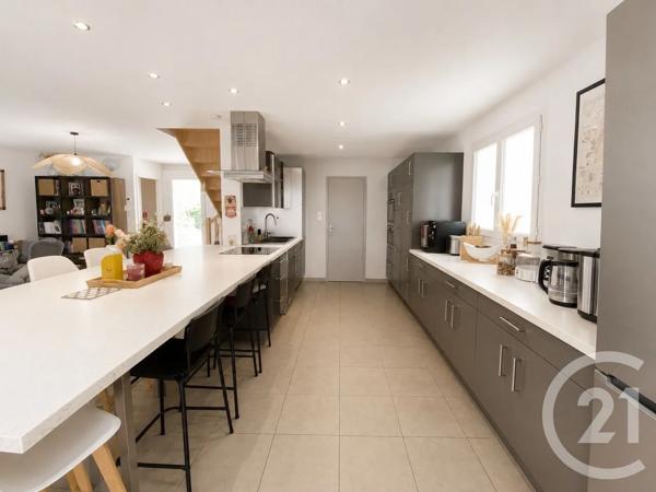 Maison à vendre  6 pièces - 131,40 m 2   ARNAS  - 69