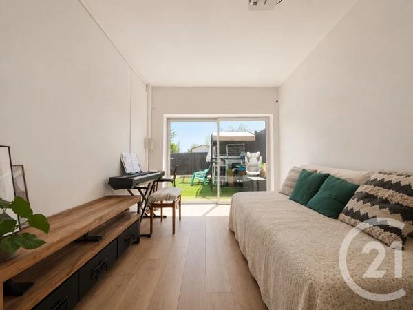 Maison à vendre  6 pièces - 131,40 m 2   ARNAS  - 69