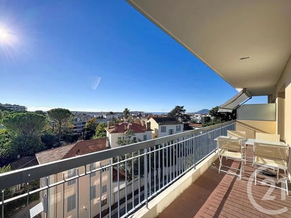 Appartement F2 à vendre  2 pièces - 40,33 m 2   ANTIBES  - 06