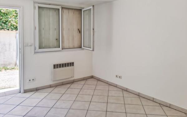 Maison à vendre    2 pièces •  Argenteuil