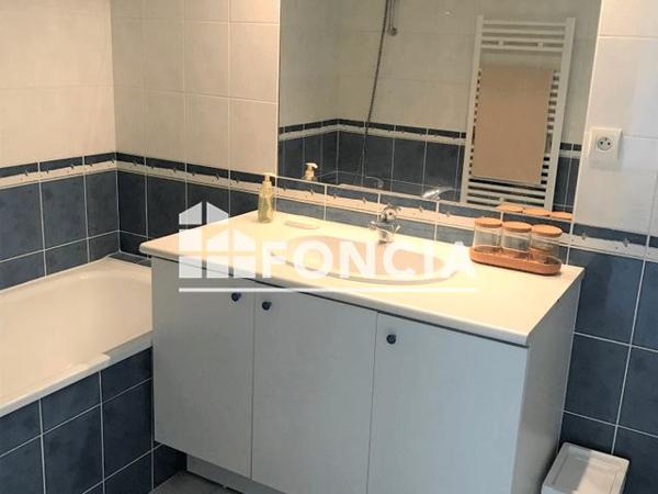 Location Appartement 2 pièces 36.3 m² - 26 RUE NOTRE DAME Nimes 30000