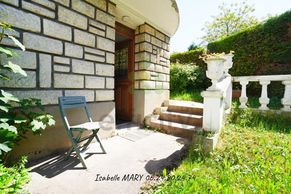 Maison 5 pièces - 179 m² Exclusivité efficity