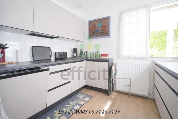 Maison 5 pièces - 179 m² Exclusivité efficity