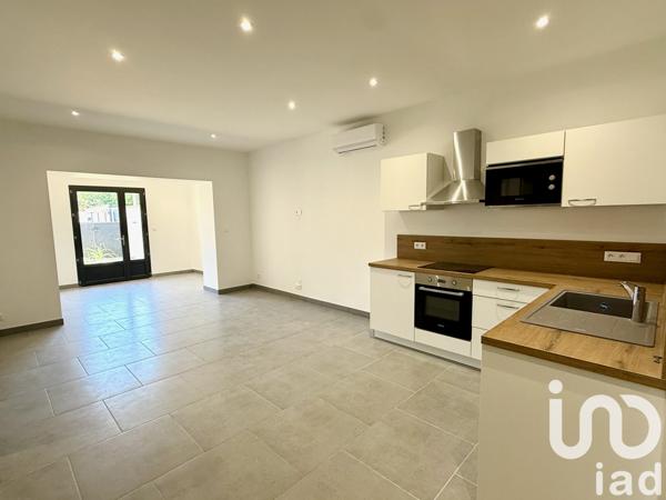 Appartement à vendre 3 pièces 75 m² Sainte-Cécile-les-Vignes